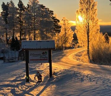 Siljansnas Otro | Siljansnäs Stugby