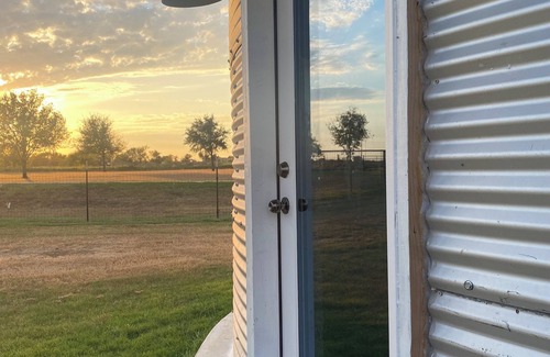 Elgin Casa | Silo Del Sol is a unique getaway just outside of Austin.