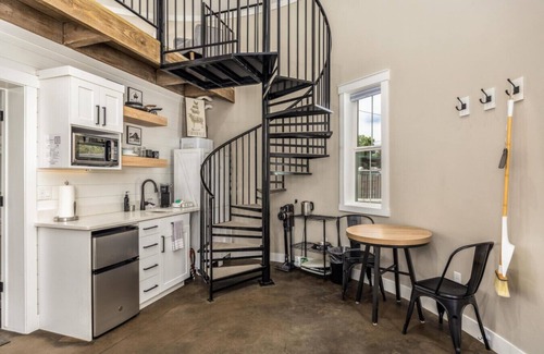La Verkin Cabina | Silo Suite 1 Pet Friendly- Near Zion National Park