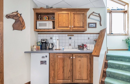 Clarks Summit Casa | Silo Suite - Red Barn Village