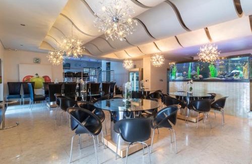 Bedfordview Hotel | Silva Villa