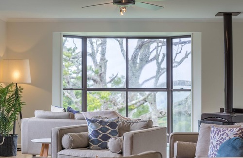 Montville Casa | Silver Ash Escape - Your Next Getaway to The Rolling Hills of Montville