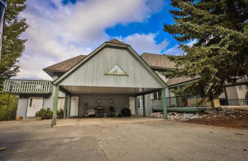 East Kootenay Apartamento | Silver Birch by StayIn