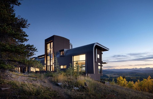 Bragg Creek Casa | Silver Birch Vista