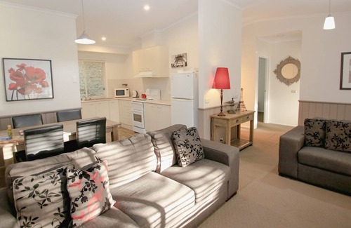 Bright Cabaña | Silver Birches Holiday Village: Unidad 9