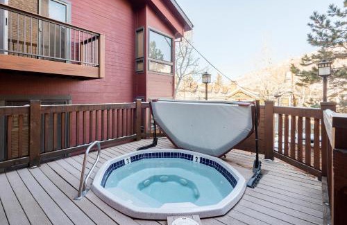 North Park City Apartamento | SILVER CLIFF VILLAGE 103 condo