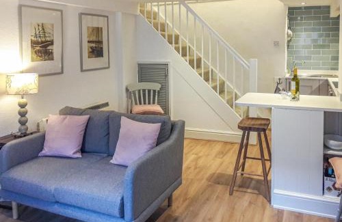 Dartmouth Casa | Silver Cottage