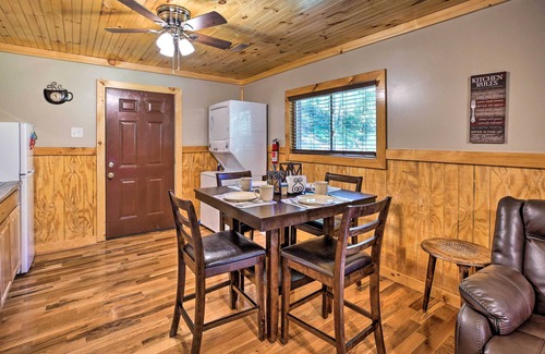 Beattyville Cabina | Silver Creek Cabin w/ Hiking < 1 Mi to Town!