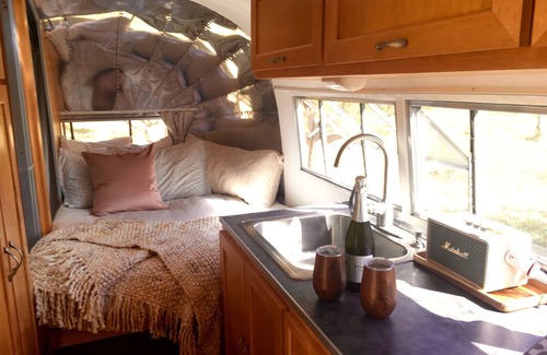 Durango Casa | SILVER FOX: Airstream en un huerto a 15 minutos del centro de Durango