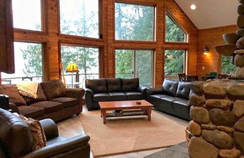 Maple Falls Casa | Silver Lake Cabin 7 - Lake Front - H-T - Pets Ok