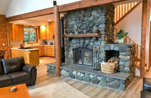 Maple Falls Casa | Silver Lake Cabin 7 - Lake Front - H-T - Pets Ok