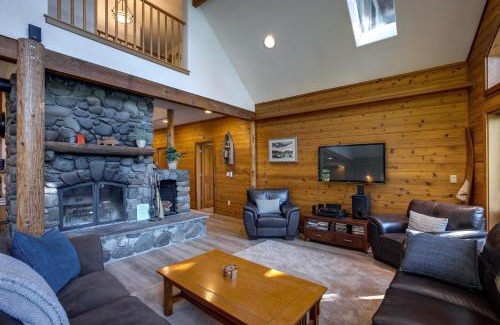 Maple Falls Casa | Silver Lake Cabin 7 - Lake Front - H-T - Pets Ok