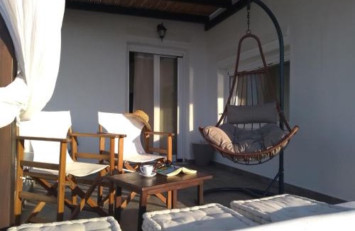 Kini Casa | Silver Moon
