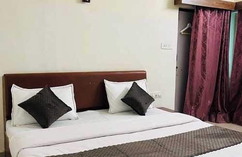 Wasda Complejo | Silver Oak Country Yard Hotel & Resort