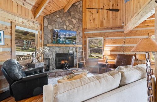 Seven Devils Casa | Silver Rock Cabin