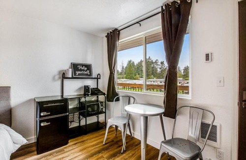 Westport Casa | Silver Sands - Room 12