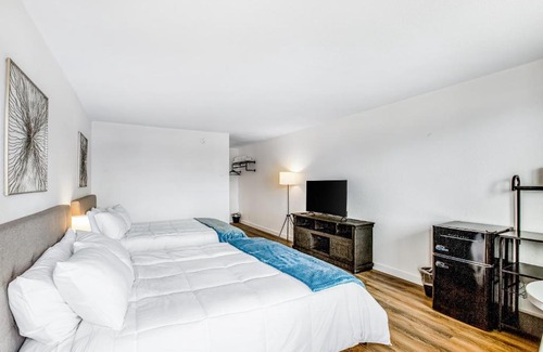 Westport Casa | Silver Sands - Room 16