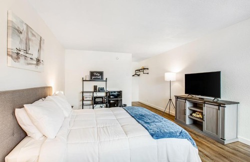 Westport Casa | Silver Sands - Room 18
