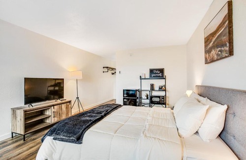 Westport Casa | Silver Sands - Room 2