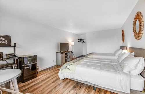 Westport Casa | Silver Sands - Room 4