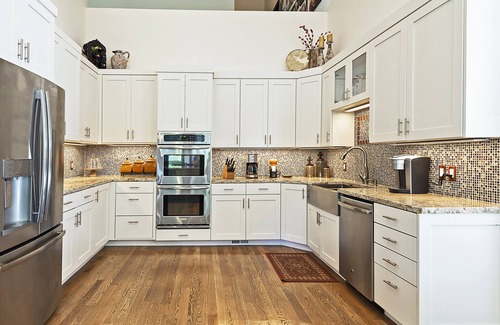 South Snyderville Basin Casa | Silver Spring Stunner! - 4 bdrm + hot tub
