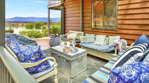 Rothbury Casa | Silver Springs 4br Cottage