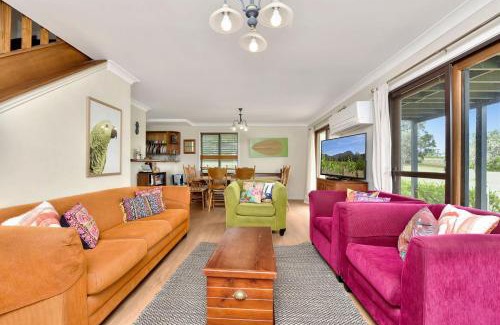 Rothbury Casa | Silver Springs 4br Cottage