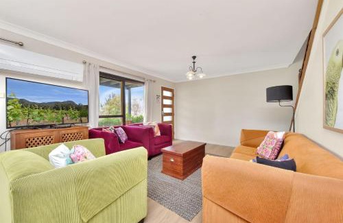 Rothbury Casa | Silver Springs 4br Cottage