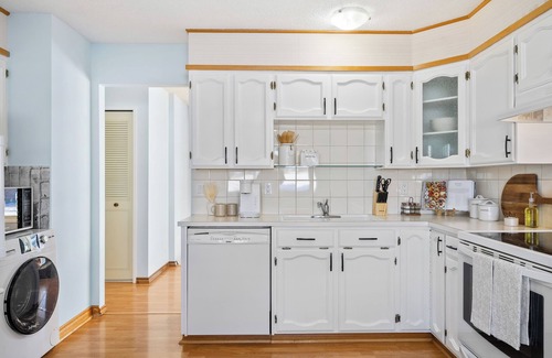 Northwest Calgary Casa | Silver Springs Family Retreat