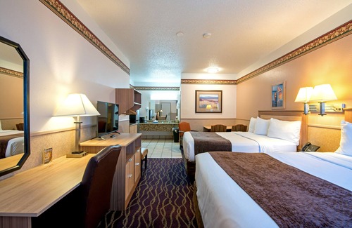 Glenwood Springs Hotel | Silver Spruce Inn