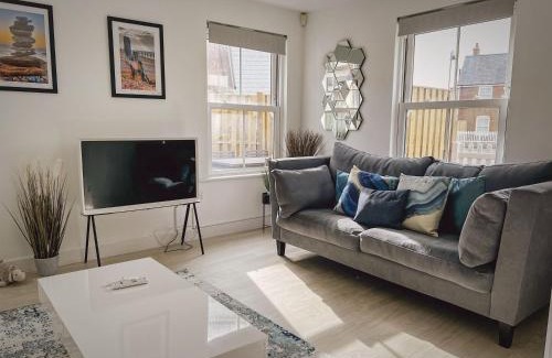 Camber Casa | Silver Stone