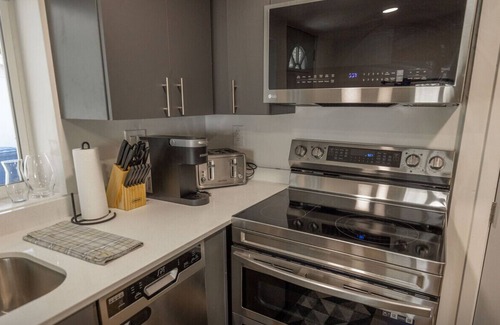 Poplar Grove Apartamento | Silver Studio + Near Downtown