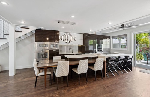 Seven Mile Beach Apartamento | Silver Thatch House – Luxe Cayman Islands Beach Stay Near Dining & Shops