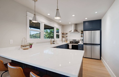 Clearlake Casa | Silverado Beach Lake House