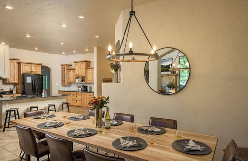 Valley of the Sun Chalet De Esquí | Silverheels Lodge🏔Luxury Mountain Chalet🍃25 Acres🌲Double Garage🚙Hot Tub♨️