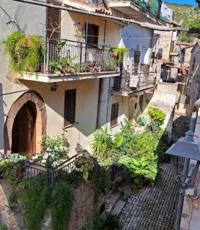 Prossedi Casa | Silvia House