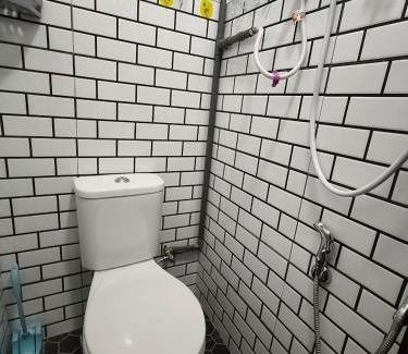 Gua Casa | Simee 2 pax Room Stay