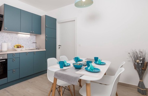 Barbat na Rabu Apartamento | Simicic by Interhome