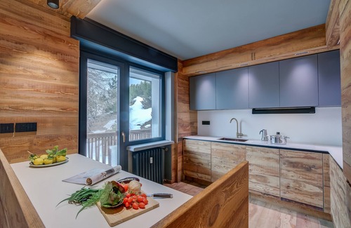 Sestriere Apartamento | Simona Luxury Apartment few steps from sk, Sestriere, Italy