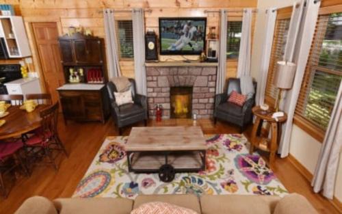Gatlinburg Villa | Simones Cottage