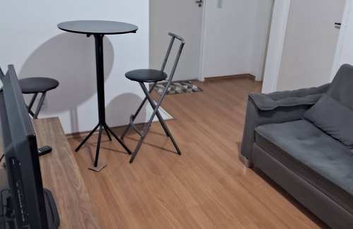 Santa Cruz Apartamento | Simple West Santa Cruz. Near the industrial zone