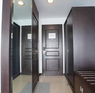 Ortigas Center Apartamento | Simple Ortigas Suite w/ City View, & Pool 3017