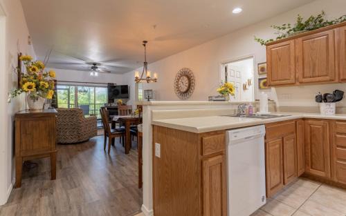 Branson West Apartamento | Simple Serenity condo
