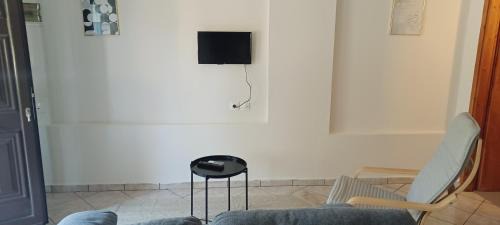 Psakoudia Apartamento | Simplicity at Iris Accommodation