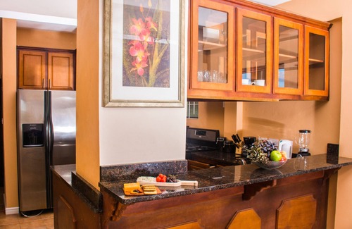 Marisule Apartamento | Simplemente celestial! Gran apartamento de dos dormitorios con cocina y gran piscina