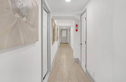 East Side Apartamento | Simply Paradise Studio Suite