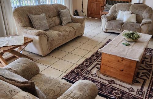 Mkhondo Apartamento | Simply Rooted Cottage