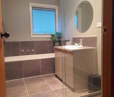 Sassafras Casa | Simply Sassafras - Tree Fern Suite - self-contained