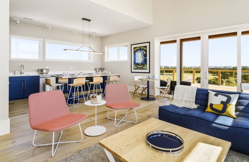 Salvo Casa | Simply the Finest - New Modern Waterfront Home w/ Saltwater Pool