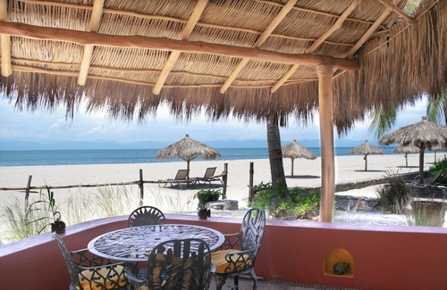 La Cruz de Huanacaxtle Cabina | SimplyBaku - Beach Amenecer